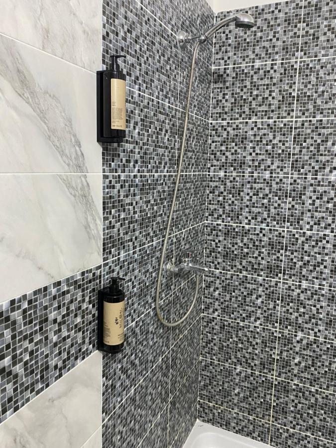 Siloria Apartments Vlore Ngoại thất bức ảnh