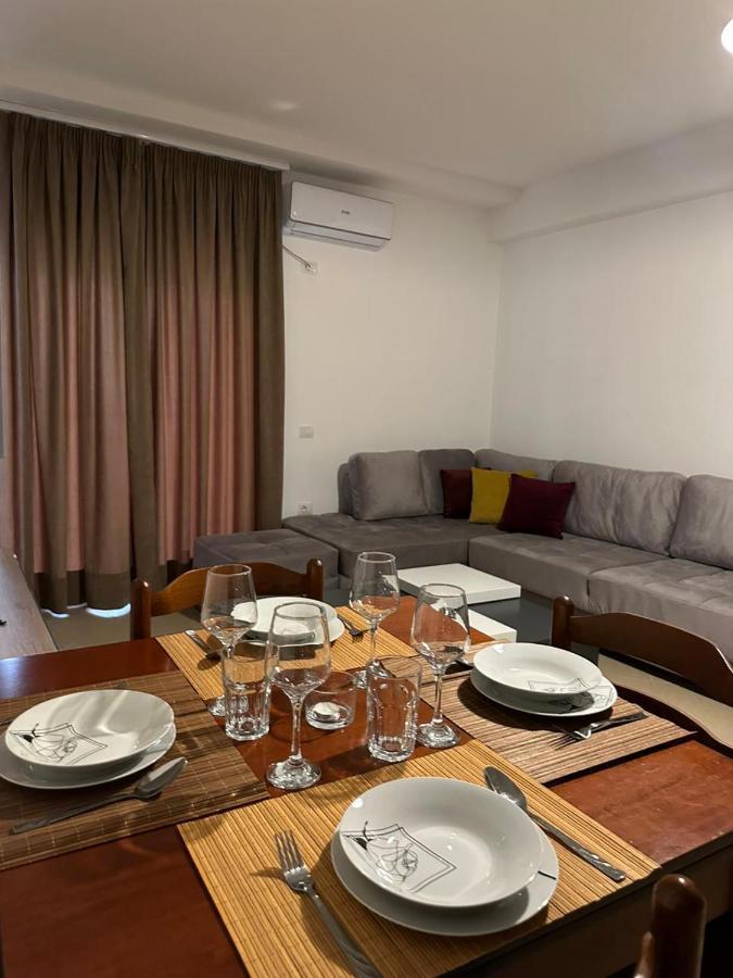 Siloria Apartments Vlore Ngoại thất bức ảnh