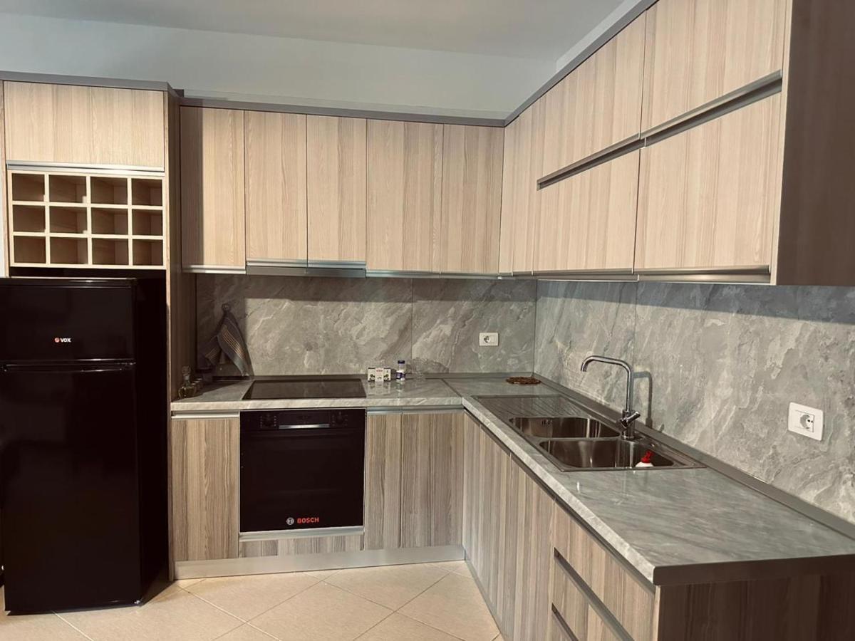 Siloria Apartments Vlore Ngoại thất bức ảnh
