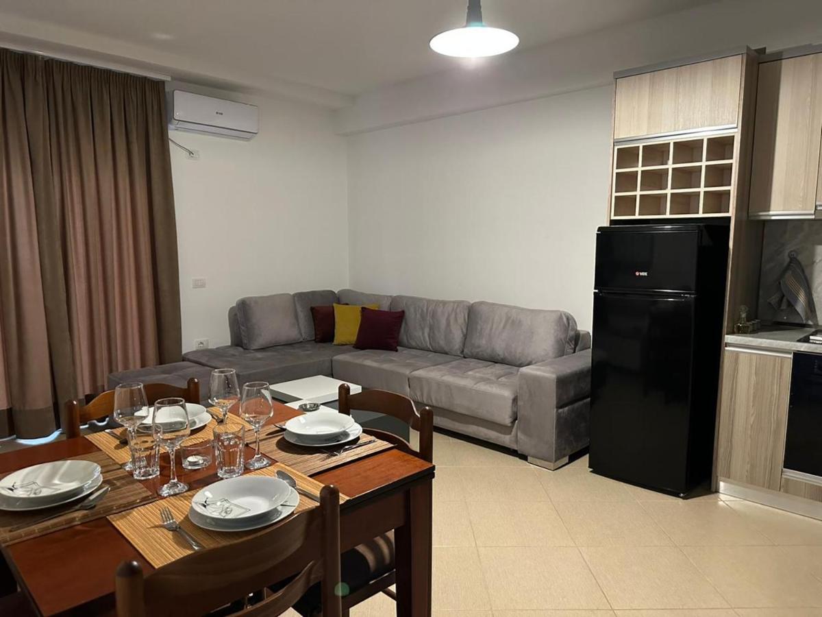 Siloria Apartments Vlore Ngoại thất bức ảnh