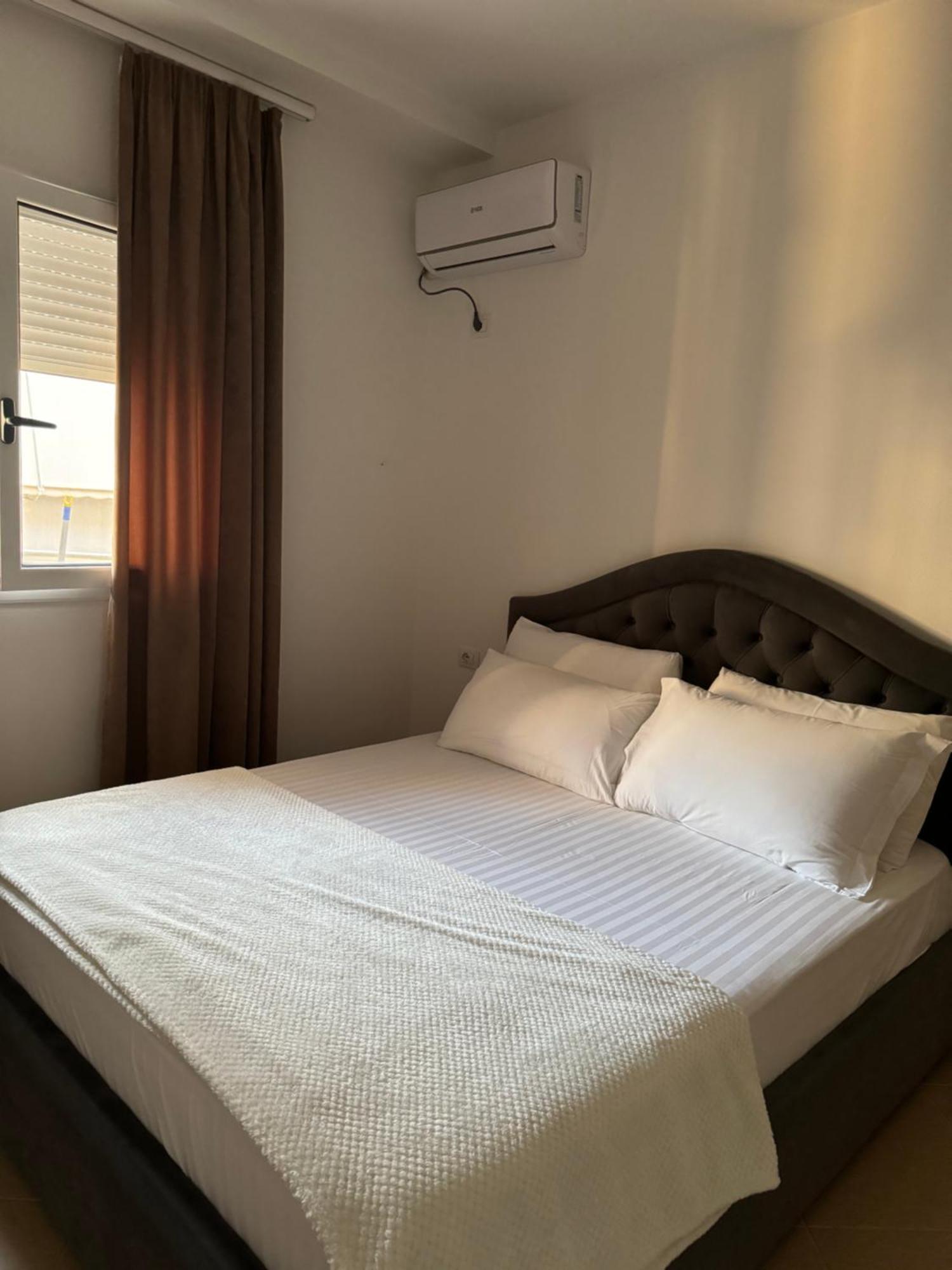 Siloria Apartments Vlore Ngoại thất bức ảnh