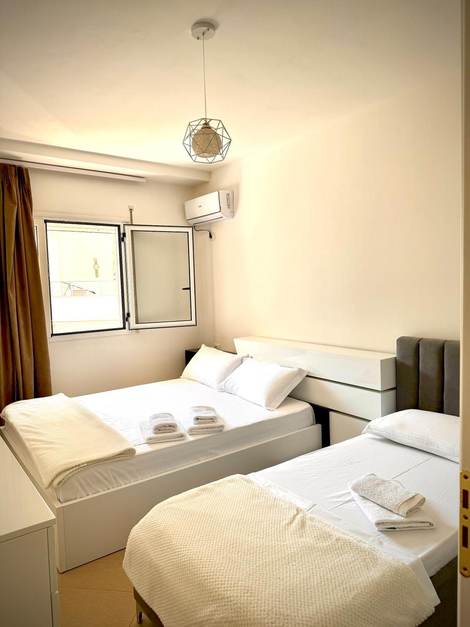 Siloria Apartments Vlore Ngoại thất bức ảnh